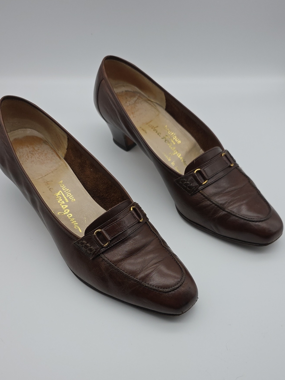Vintage Salvatore Ferragamo Corniol Pumps Size 8 B